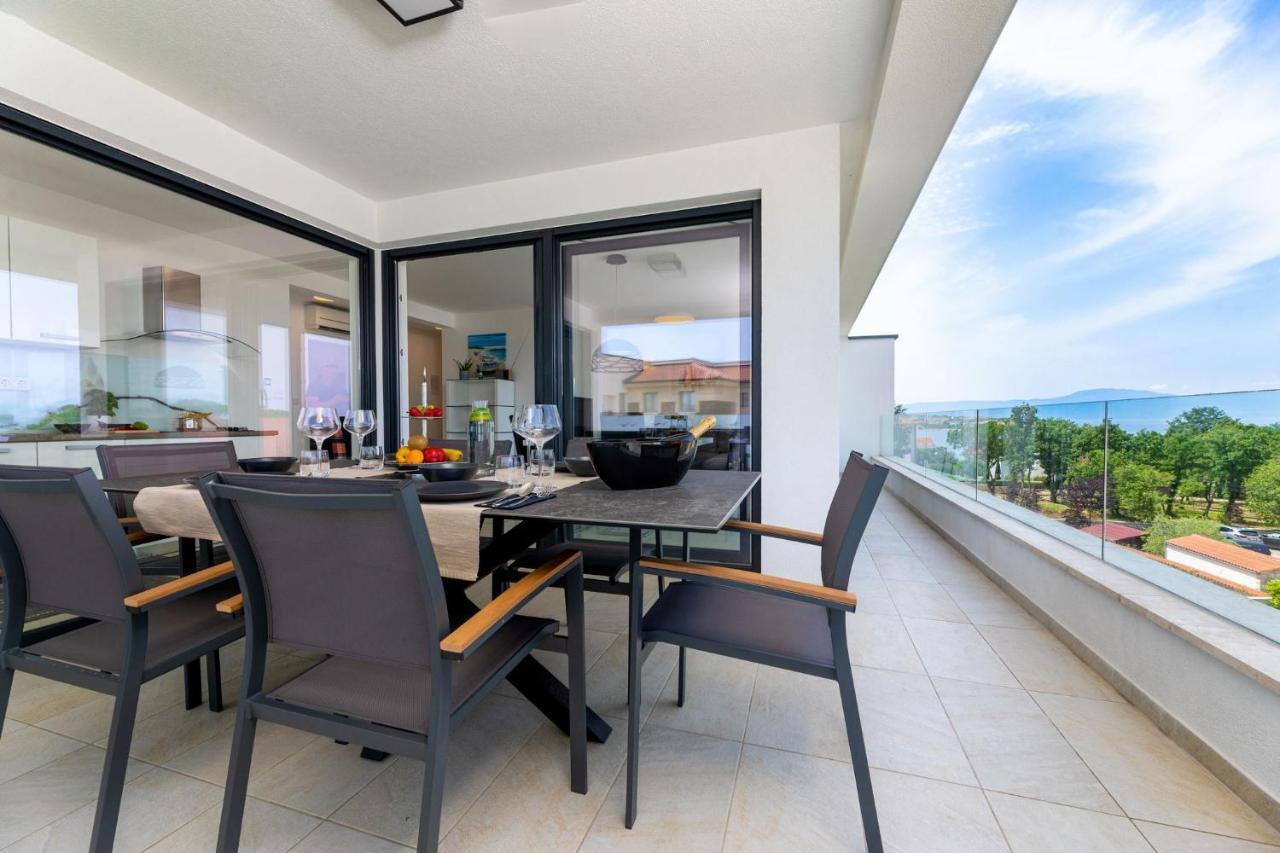 Casa Bella Apartment Malinska Luaran gambar