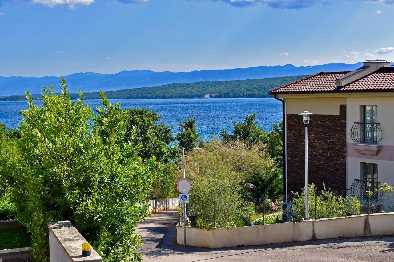 Casa Bella Apartment Malinska Luaran gambar