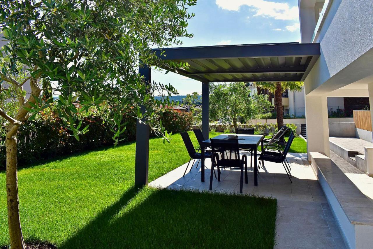 Casa Bella Apartment Malinska Luaran gambar